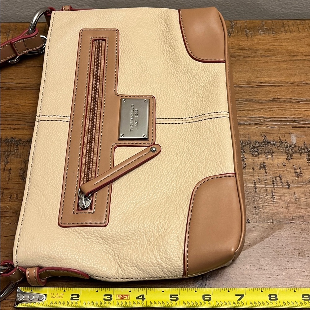 TIGANELLO PEBBLED STONE LEATHER MESSENGER CROSSBODY HANDBAG - Picture 5 of 14